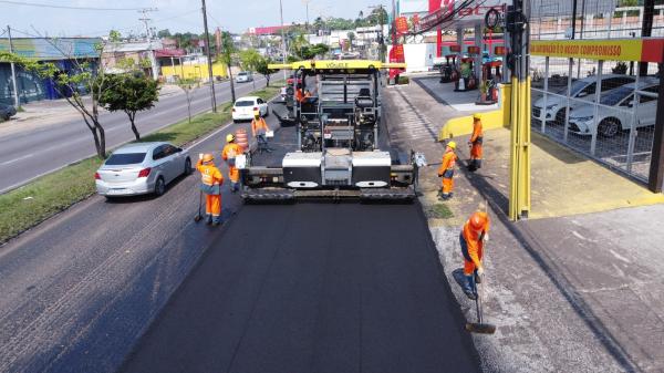 ASFALTA MANAUS: Prefeitura recapeia mais de 900 vias na zona Norte de Manaus