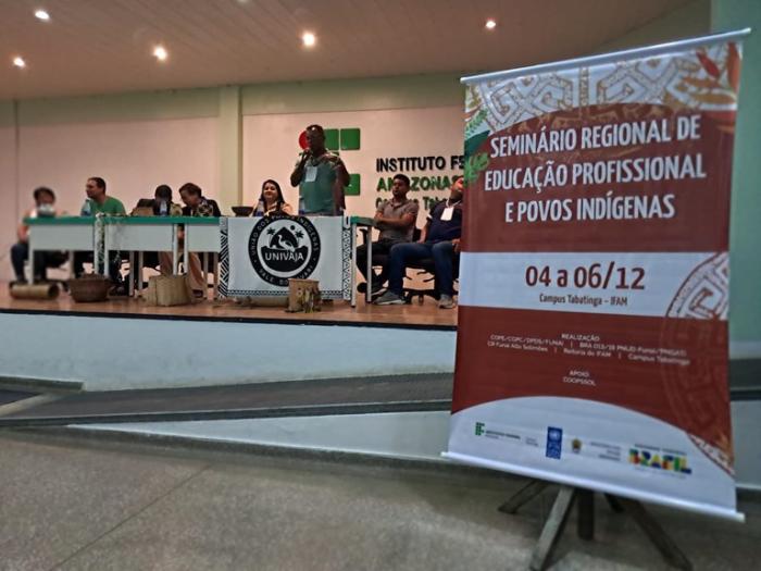 No Amazonas, Funai promove seminário para implantação de política educacional dos povos indígenas