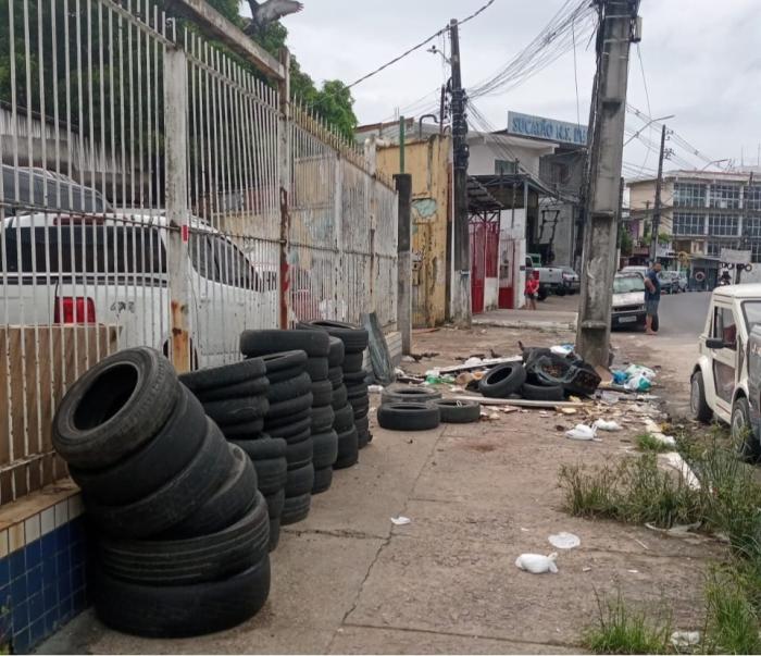 Prefeitura de Manaus promove coleta de pneus e reforça ações de limpeza urbana