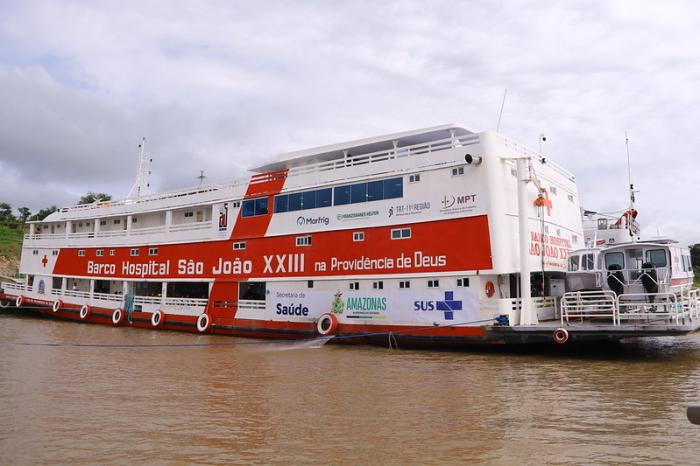 SES-AM leva serviços de saúde à zona rural de Manaquiri com o Barco Hospital São João XXIII