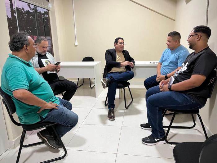 Semjel de Parintins dialoga com MEC para potencializar educação e capacitação da juventude local