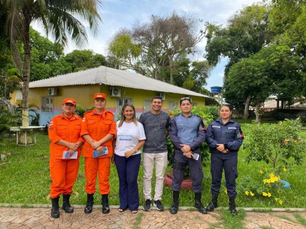Prefeitura de Parintins realiza ação para combater estresse e ansiedade no trabalho