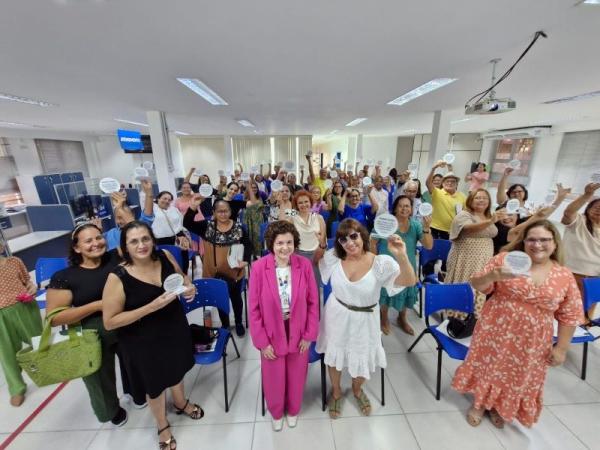 Manaus homenageia 150 aposentados em abertura do programa ‘Feliz Vida Nova’ 2025