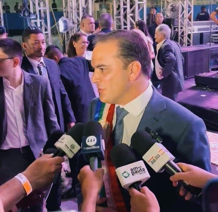 Decreto de emergência garante continuidade dos serviços públicos em Parintins, afirma Mateus Assayag 