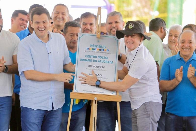 David Almeida entrega CSU do Alvorada renovado e amplia lazer na zona Centro-Oeste