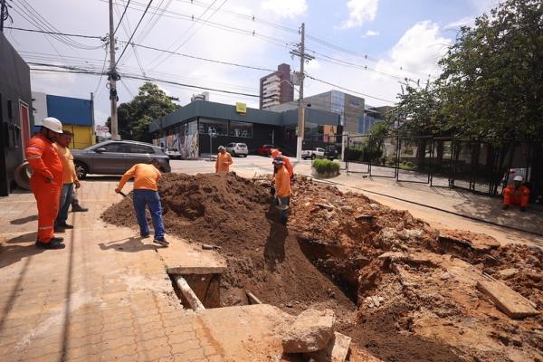 Prefeitura de Manaus recupera drenagem profunda no Nossa Senhora das Graças