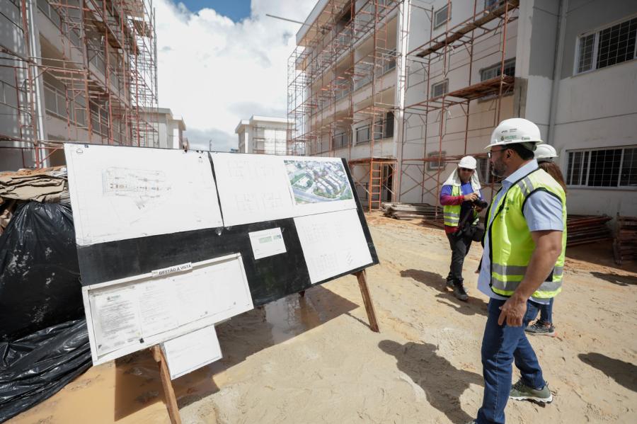 90% do Residencial Maués será colocado em nome das mulheres, anuncia Wilson Lima