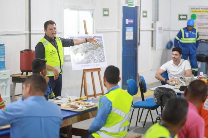 UGPE detalha à Comunidade da Sharp cronograma de obras e reassentamento do Prosamin+ UGPE detalha à Comunidade da Sharp cronograma de obras e reassentamento do Prosamin+
