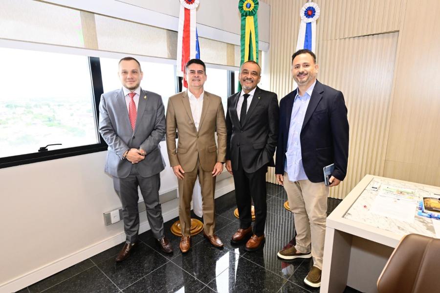 David Almeida fortalece parceria com TJ-AM para ampliar ‘Justiça Restaurativa’ nas escolas David Almeida fortalece parceria com TJ-AM para ampliar ‘Justiça Restaurativa’ nas escolas