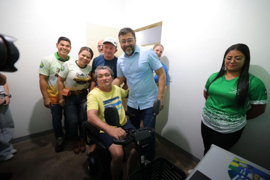 Wilson Lima inaugura Telessaúde em Nhamundá, o oitavo município a receber estrutura