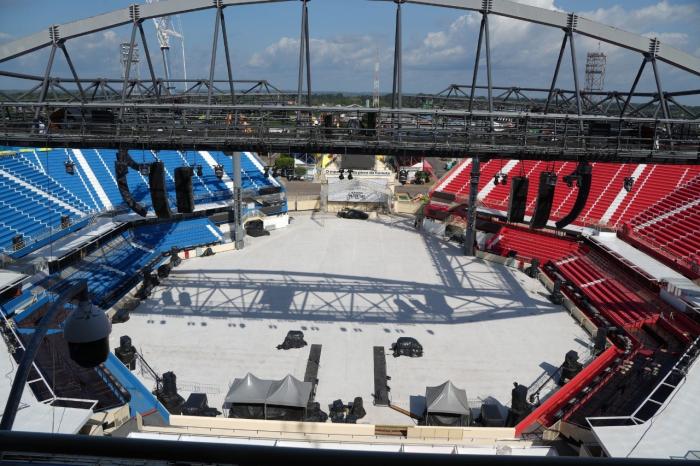 PARINTINS: Visita guiada ao Bumbódromo inicia quarta-feira PARINTINS: Visita guiada ao Bumbódromo inicia quarta-feira