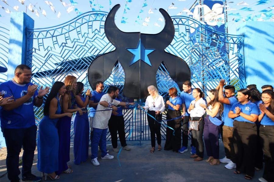 Caprichoso reinaugura Escola de Arte Irmão Miguel de Pascale Caprichoso reinaugura Escola de Arte Irmão Miguel de Pascale