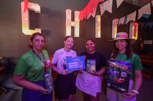 Governo certifica prestadores de turismo com Cadastur e Amazonas To Go no Festival de Parintins 2025