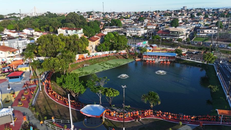 Com um mês de inaugurada por David Almeida, lagoa da Compensa atrai milhares de visitantes