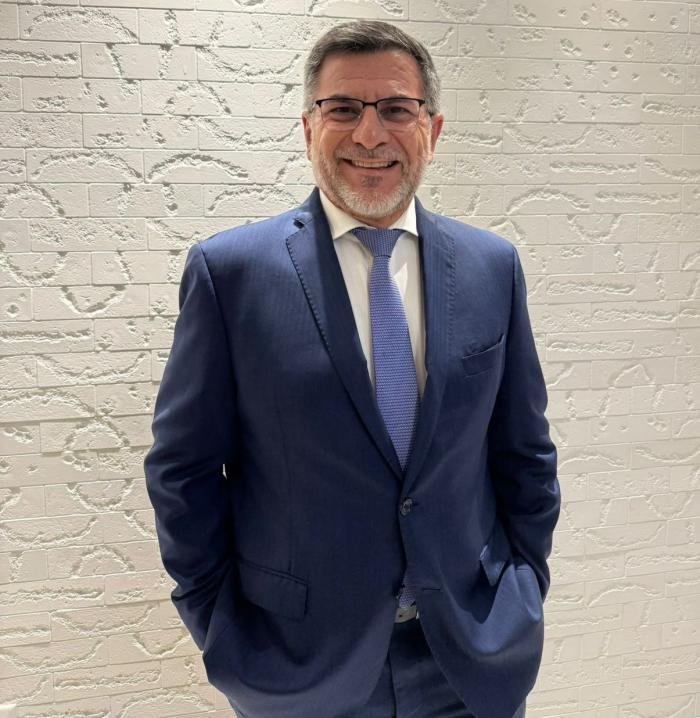 Empresário Dodó Carvalho tem contribuição reconhecida com título honorário em Parintins Empresário Dodó Carvalho tem contribuição reconhecida com título honorário em Parintins