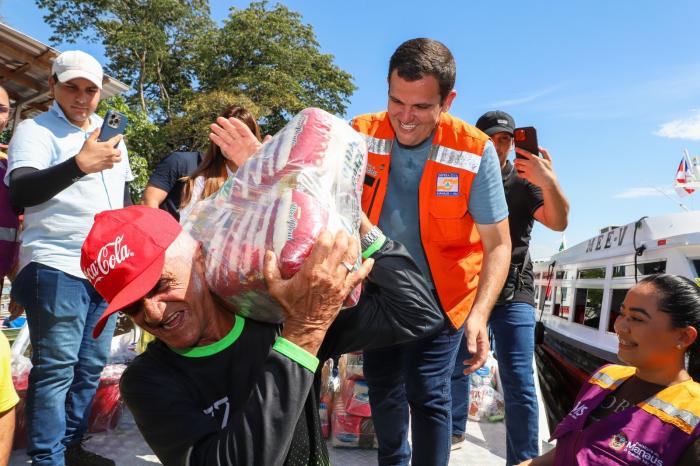 MANAUS: Renato Junior inicia nova fase da operação ‘Cheia 2025’ com apoio a 2 mil famílias MANAUS: Renato Junior inicia nova fase da operação ‘Cheia 2025’ com apoio a 2 mil famílias