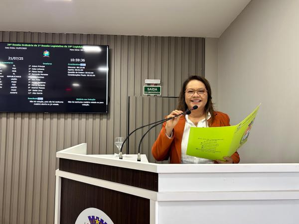 Márcia Baranda propõe divulgação de canais de denúncia contra violência a idosos nas UBSs de Parintins