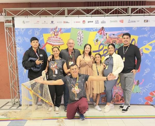 Com brilho e talento, parintinenses se destacam no Festival de Dança de Joinville
