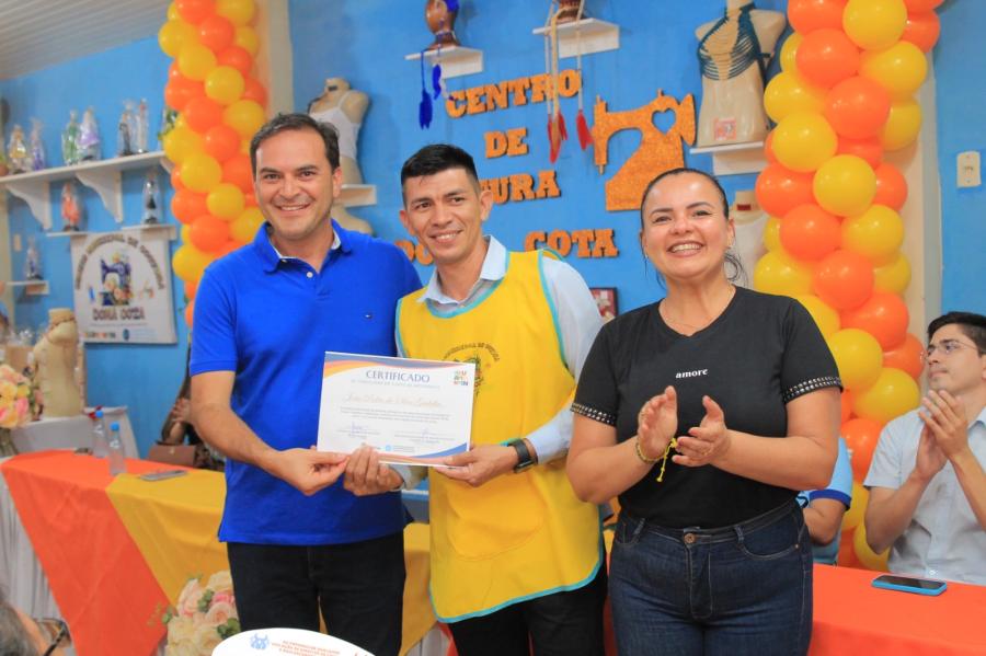 Prefeitura certifica 53 novos artesãos com apoio de Mateus Assayag e Vanessa Gonçalves