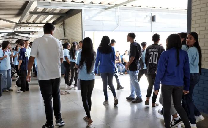 Pé-de-Meia: nascidos em novembro e dezembro recebem 5ª parcela