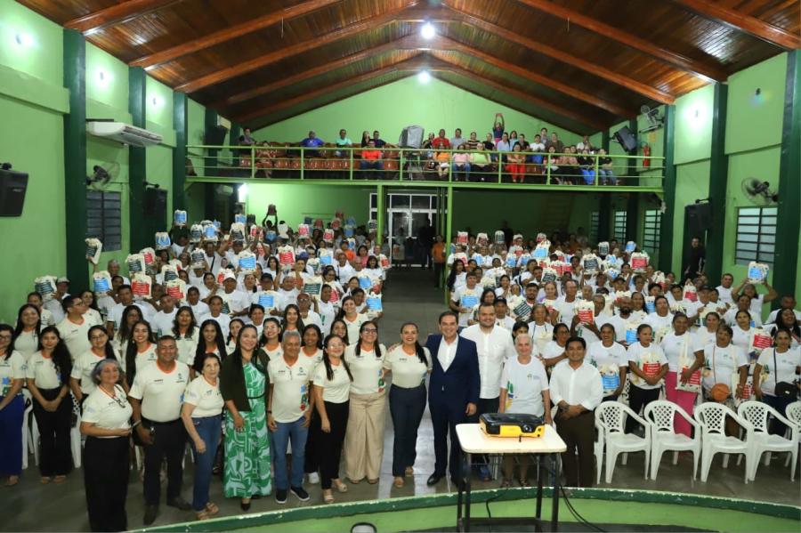 Brasil Alfabetizado: Prefeitura de Parintins inicia programa para combater o analfabetismo