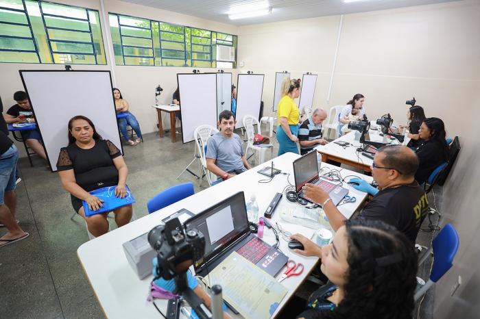 20ª edição do Governo Presente realiza mais de 4,4 mil atendimentos na zona leste de Manaus