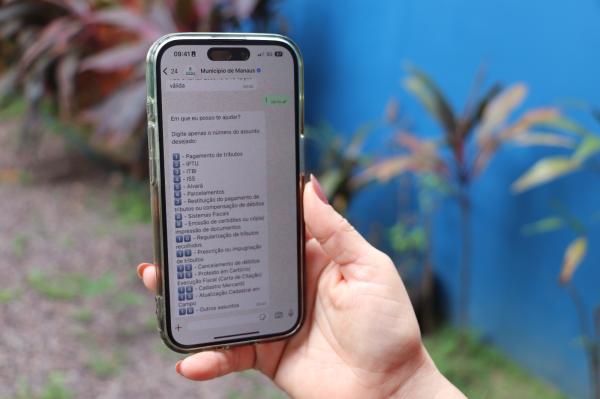 Atendimento tributário da Prefeitura de Manaus via WhatsApp cresce 122% em 2025