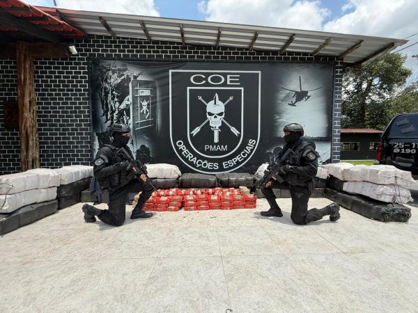 PM do Amazonas apreende 1,4 tonelada de drogas em Santa Isabel do Rio Negro