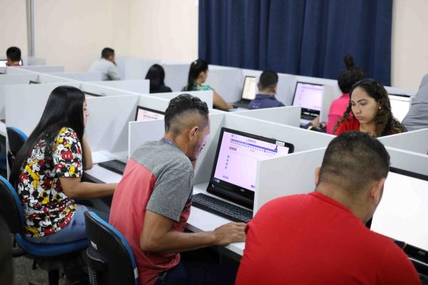 Secretaria de Educação abre inscrições para Provão Eletrônico da EJA no interior do Amazonas