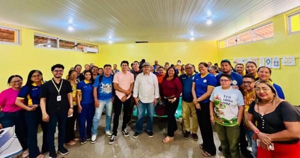 Parintins lança projeto-piloto de inteligência artificial na rede municipal de ensino