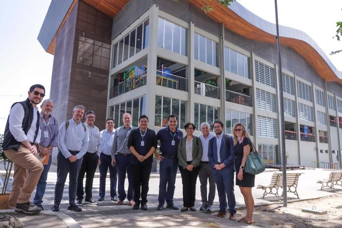 Prefeitura de Manaus recebe comitiva do Banco Mundial para discutir investimentos em inovação e setores estratégicos