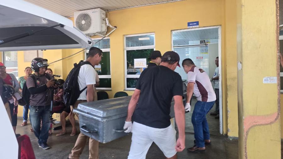 Homem é executado com sete tiros em residência no Parananema, em Parintins