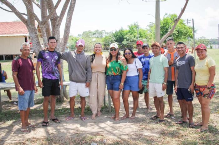 Prefeitura de Parintins realiza 29º Festival do Peixe Liso no Paraná do Espírito Santo de Cima Prefeitura de Parintins realiza 29º Festival do Peixe Liso no Paraná do Espírito Santo de Cima