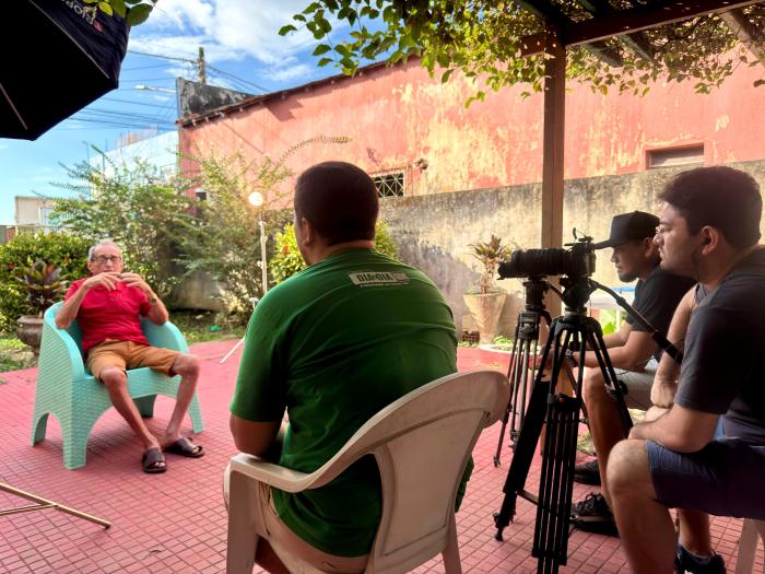 História da primeira livraria de Parintins é resgatada pelo projeto Memórias de Papel História da primeira livraria de Parintins é resgatada pelo projeto Memórias de Papel