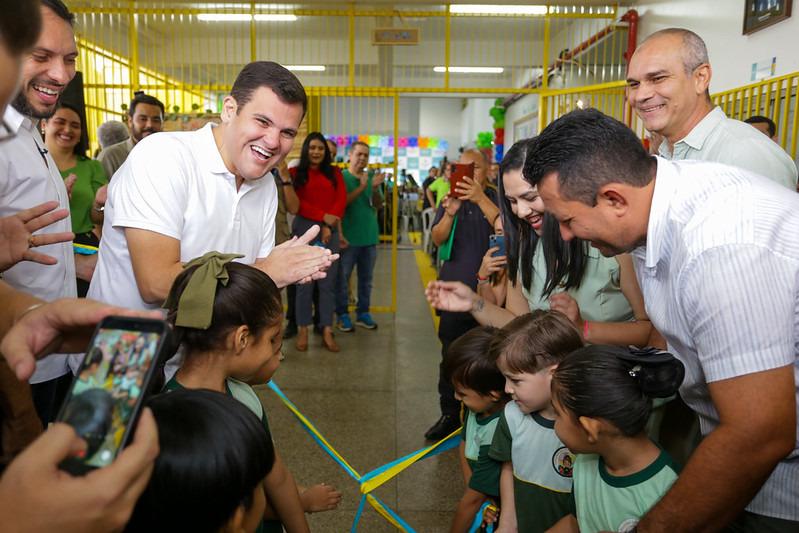 Renato Júnior reinaugura Cmei Dom Bosco fortalecendo rede de ensino de Manaus