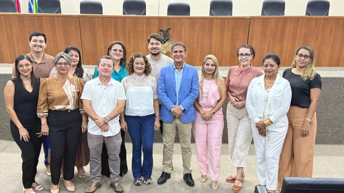 Parintins marca presença em encontros estratégicos de saúde em Manaus Parintins marca presença em encontros estratégicos de saúde em Manaus