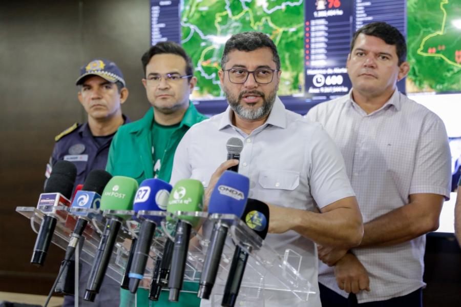 Wilson Lima anuncia novos concursos públicos com 299 vagas para a Sema e Ipaam