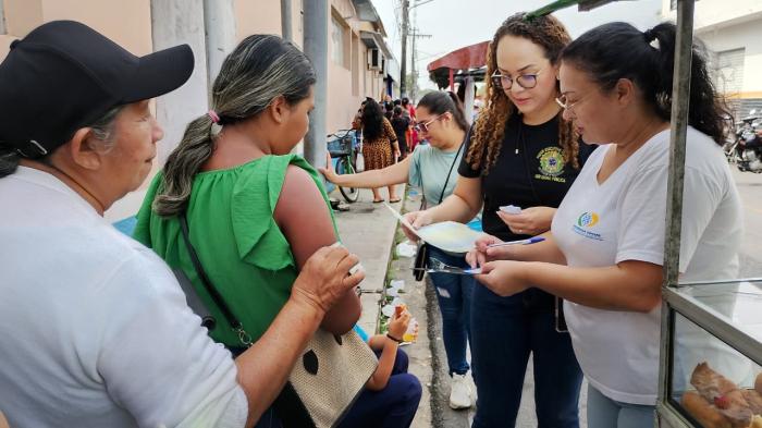 Barco da Previdência recebe apoio da Prefeitura de Parintins em ação de saúde