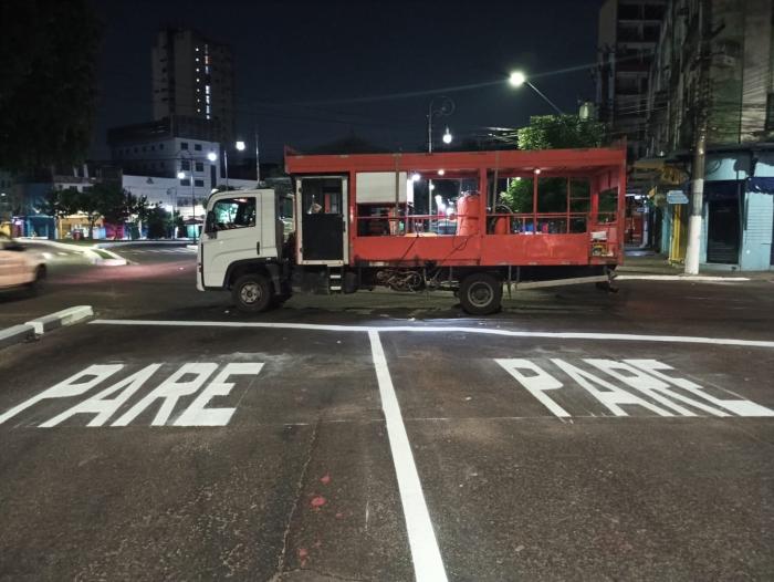 Prefeitura de Manaus amplia sinalização em vias estratégicas da capital Prefeitura de Manaus amplia sinalização em vias estratégicas da capital