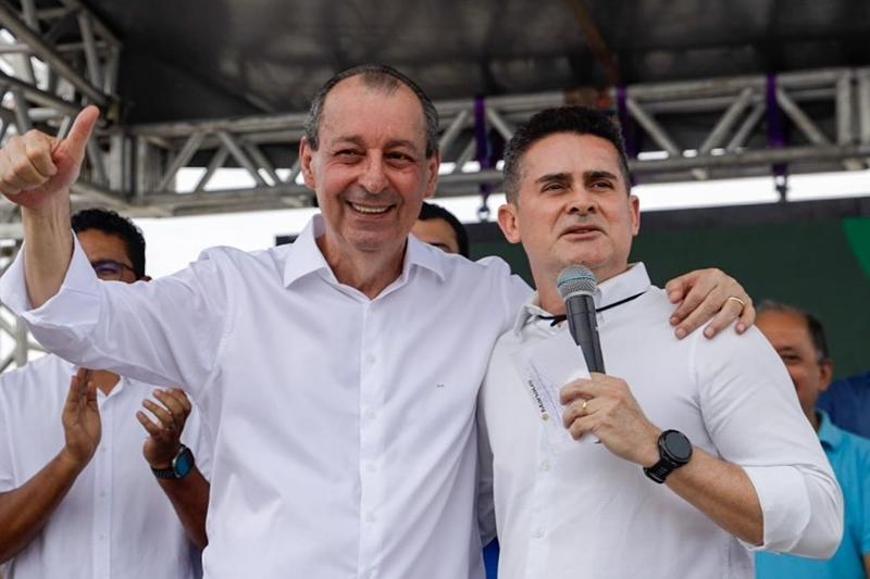 Após rumores de racha, David Almeida e Omar Aziz renovam pacto político no Amazonas Após rumores de racha, David Almeida e Omar Aziz renovam pacto político no Amazonas