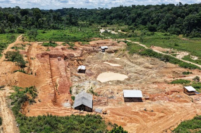 Ipaam combate garimpo ilegal em Maués e multa responsáveis em mais de R$ 3,5 milhões Ipaam combate garimpo ilegal em Maués e multa responsáveis em mais de R$ 3,5 milhões