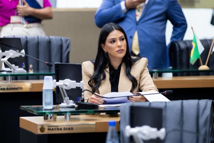 Aleam aprova projeto de Mayra Dias que amplia proteção a meninas vítimas de violência