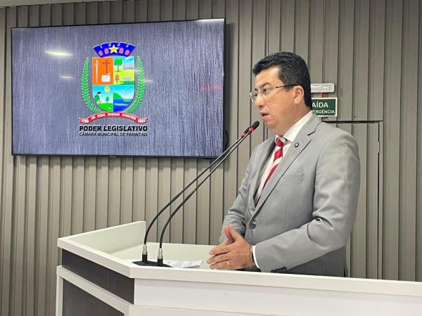 Fábio Cardoso cobra posicionamento dos bumbás sobre aumento dos ingressos do Festival de Parintins