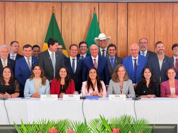Planalto reúne Sedecti e ministérios para alinhar ações de investimentos e comércio exterior