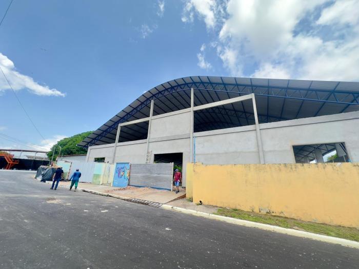 Prefeitura de Parintins constrói novo ginásio poliesportivo no Mocambo com recursos próprios