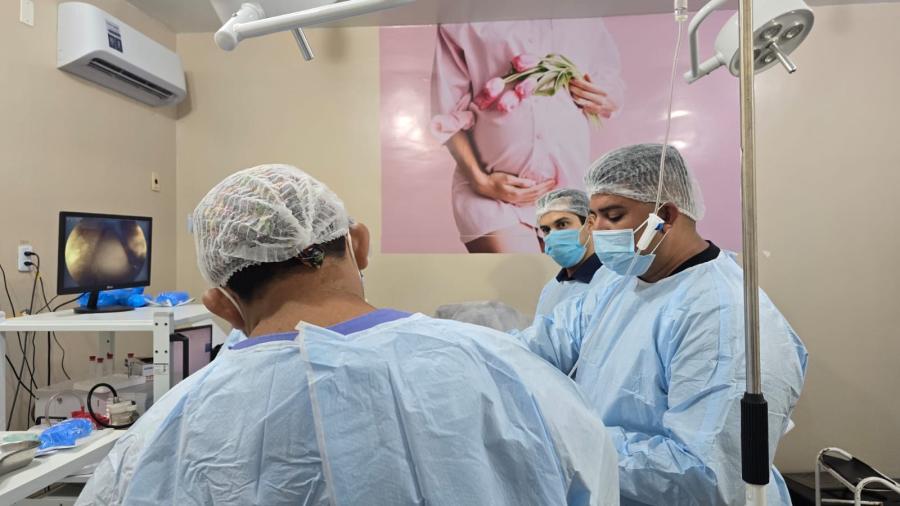 Parintins fortalece ações preventivas e inicia atendimento especializado em colonoscopia