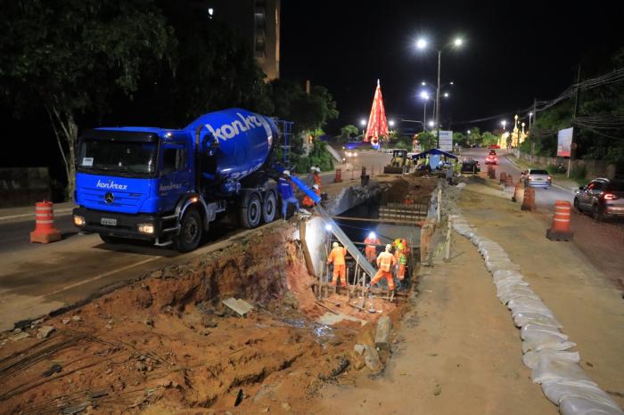 Manaus avança na concretagem da nova ponte da Avenida do Turismo