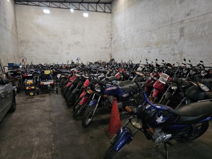 Prefeitura chama motoristas para regularizar situação de veículos