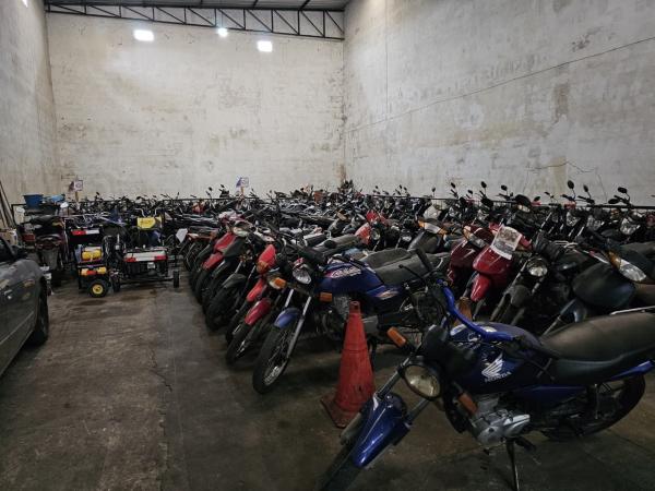 Prefeitura chama motoristas para regularizar situação de veículos