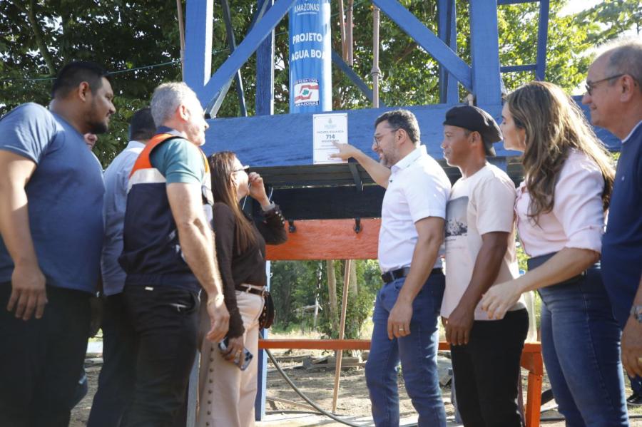 Wilson Lima inaugura nova unidade do Água Boa em comunidade ribeirinha de Manacapuru